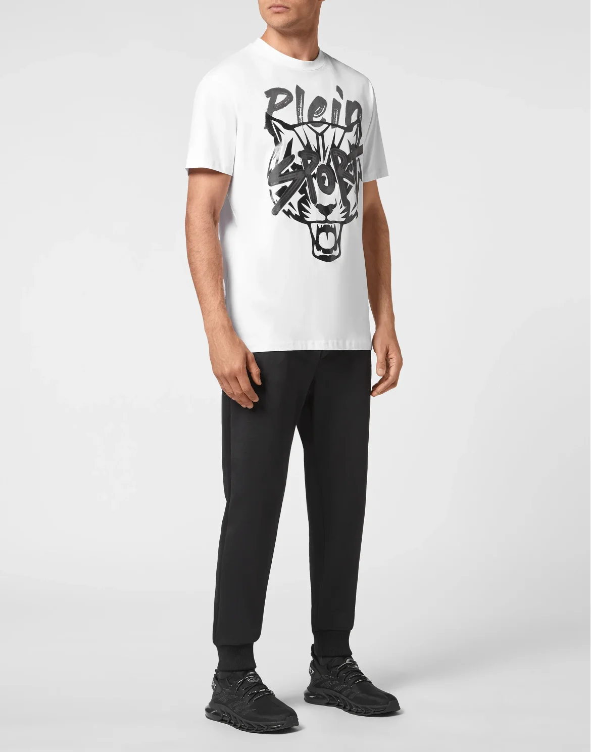 T-shirt Round Neck Stencil Tiger Street Fighter, цвет: Черный