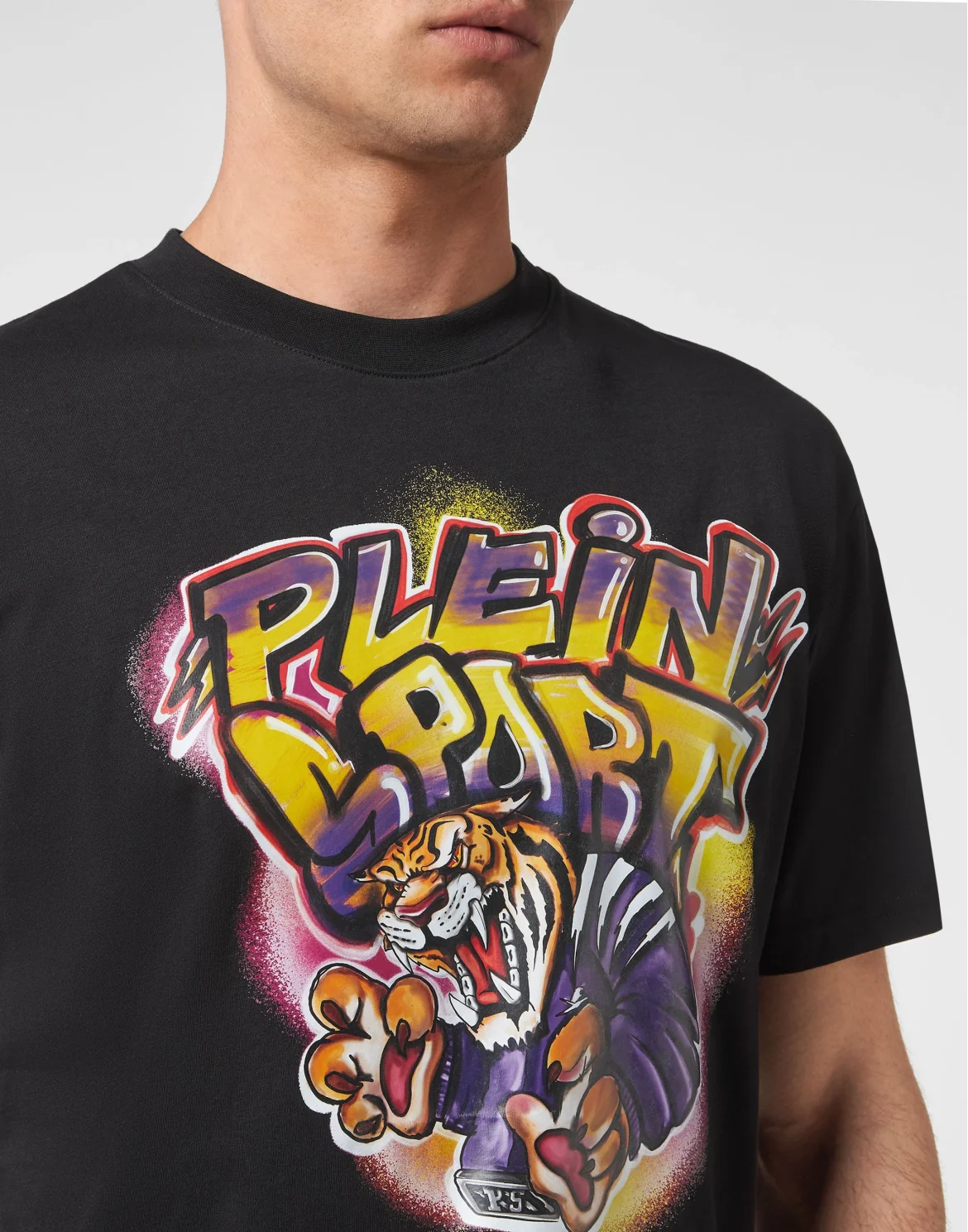 T-shirt Round Neck Graffiti Tiger, цвет: Черный