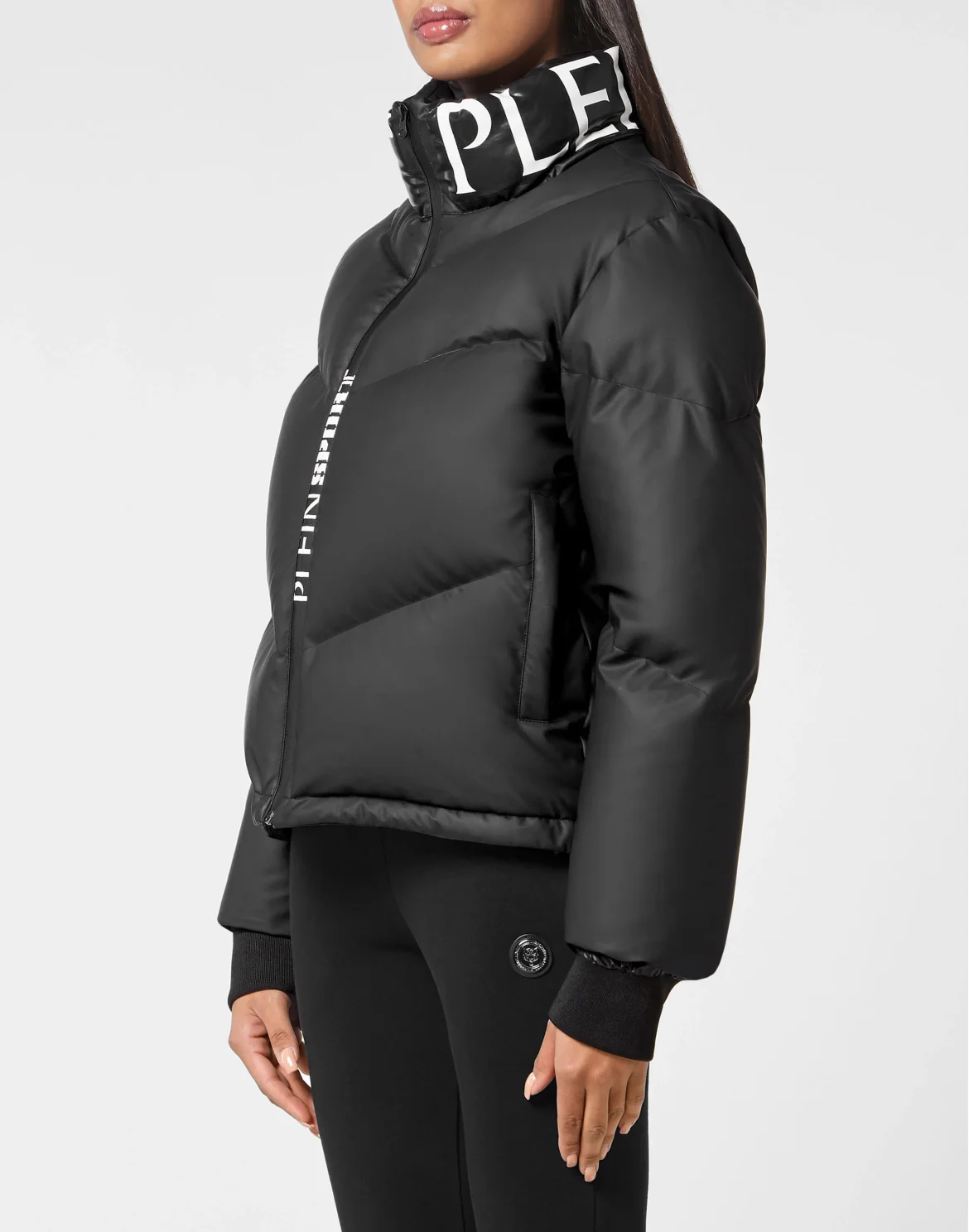 Nylon Down Jacket Tiger, цвет: Черный