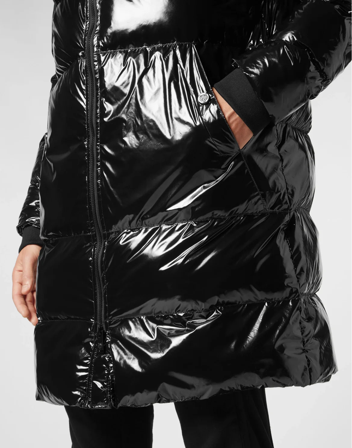 Long Nylon Puffer Jacket, цвет: Черный