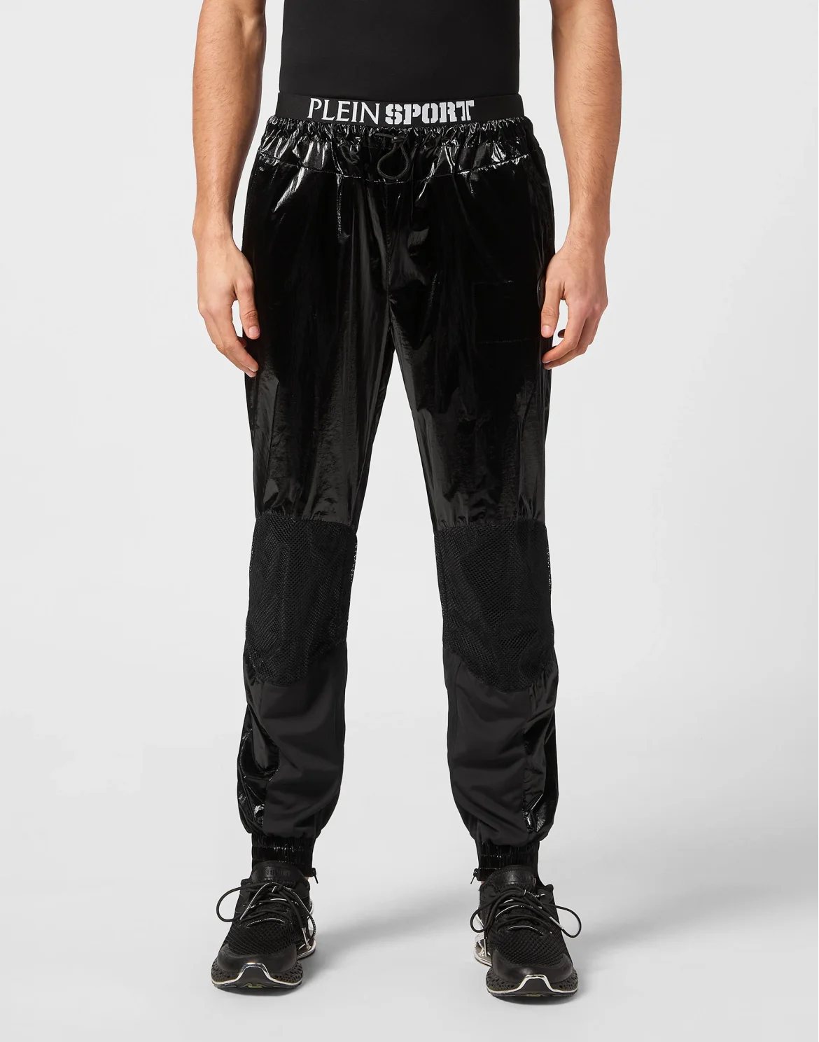 Nylon Crease Jogging Trousers, цвет: Черный