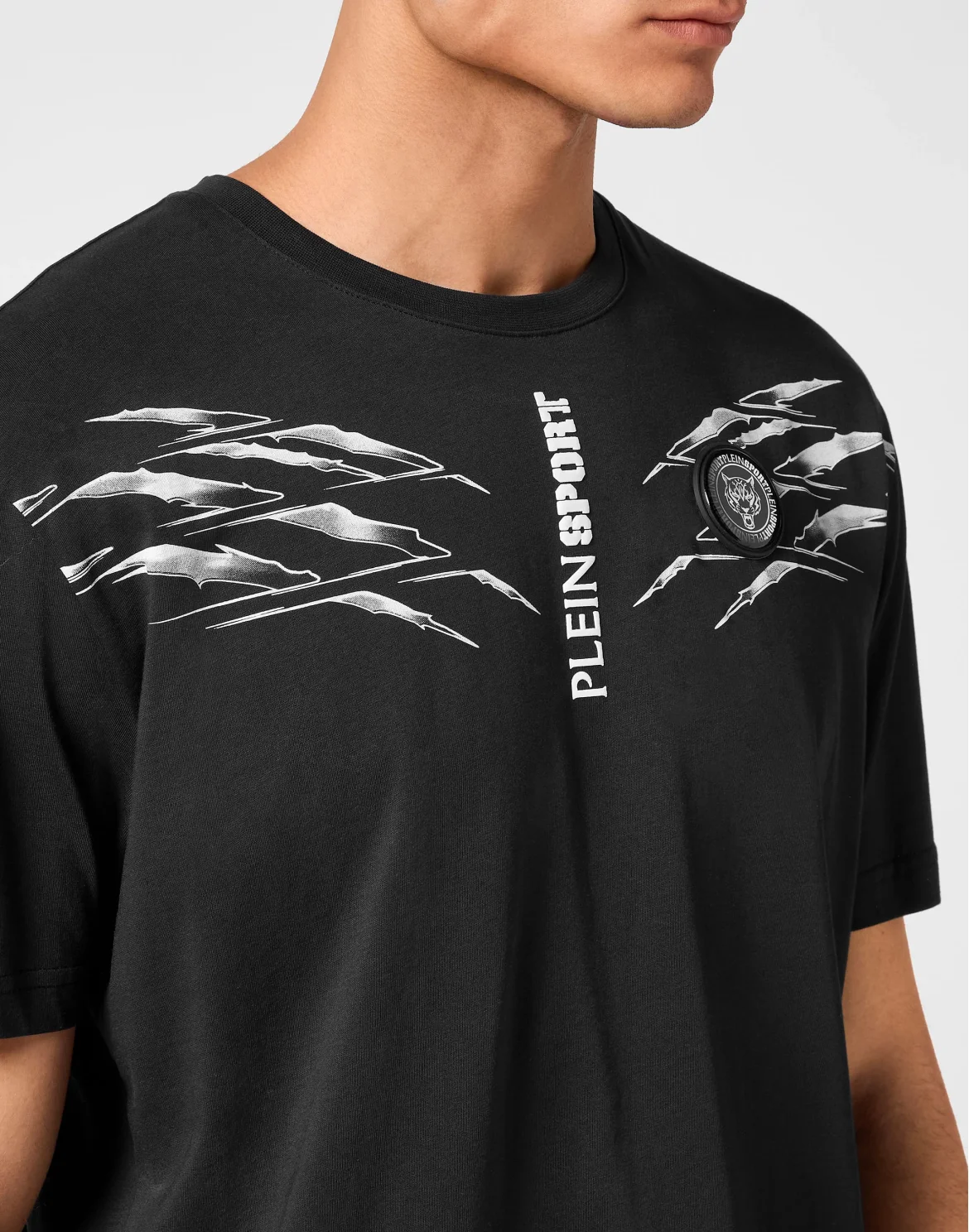 T-shirt Round Neck SS Scratch, цвет: Черный