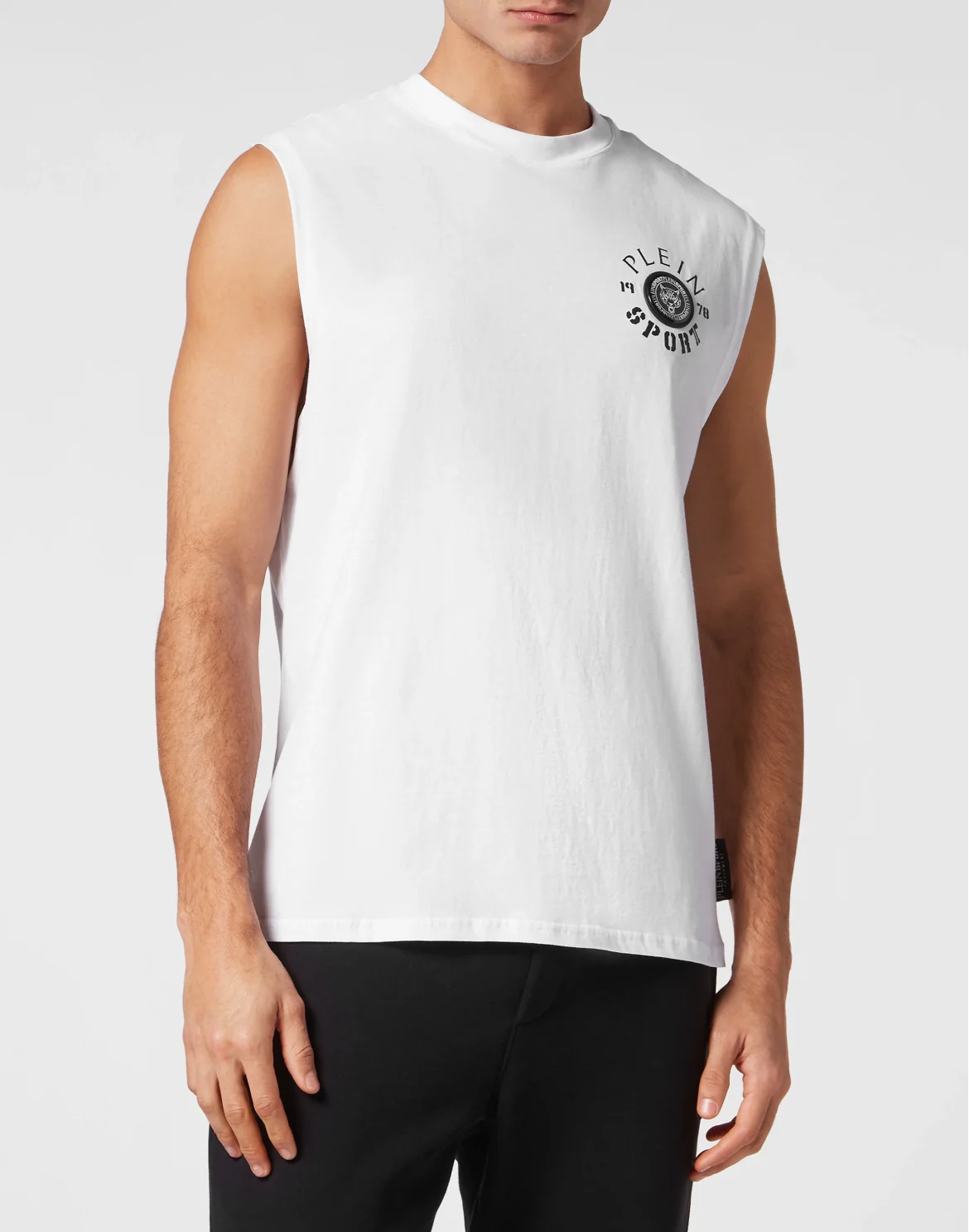 Sleeveless T-shirt Round Neck, цвет: Черный