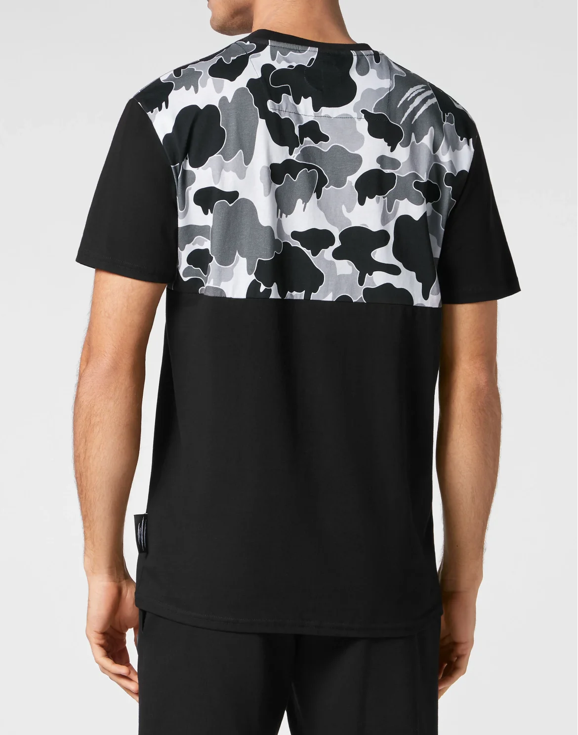 T-shirt Round Neck, цвет: Черный