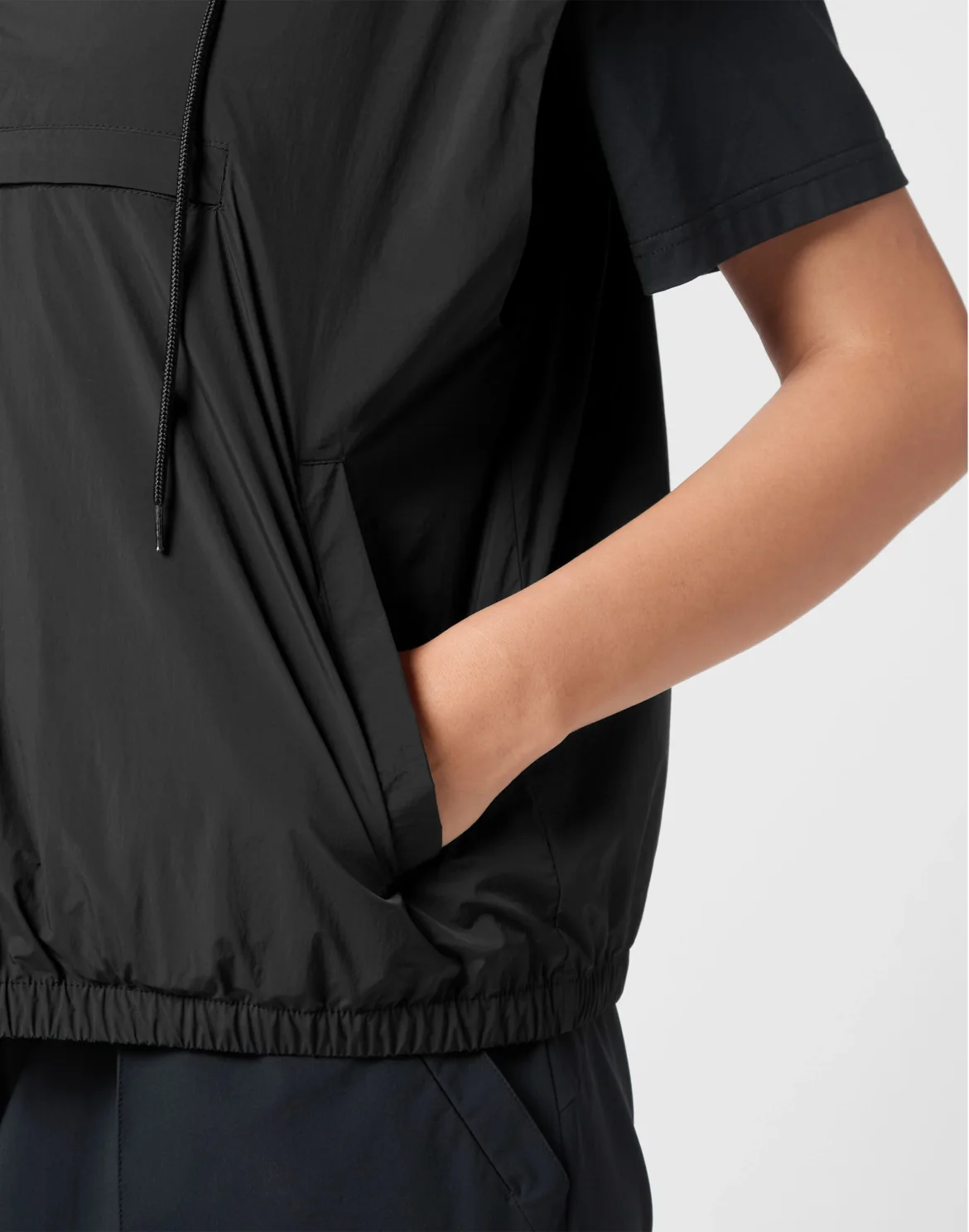 Hooded Zipped Vest With Pockets, цвет: Черный