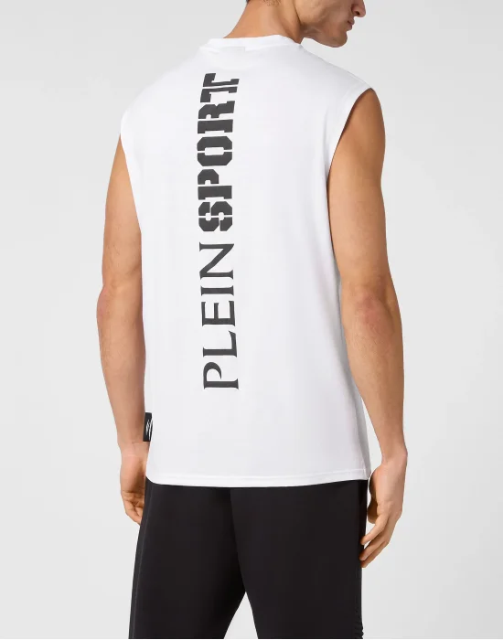 SLEEVELESS T-shirt