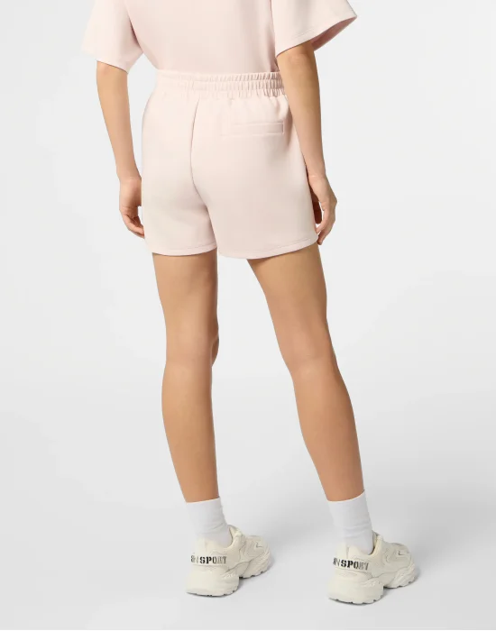 Loose Fit Shorts Icon Scratch